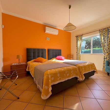 Villa Eber - Independent 1 & 2 Bedroom Apartments, Pool, Air Con, Fast Wi-Fi, Near Old Town Of Albufeira And Beaches Exterior foto